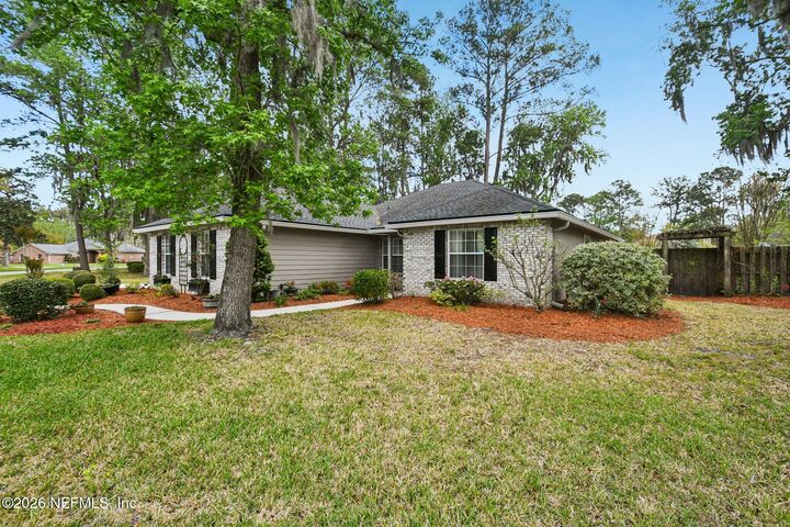 Property Photo:  3070 Nautilus Road  FL 32068 