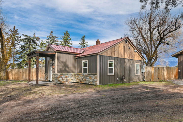 Property Photo:  525 Maple Drive  MT 59901 