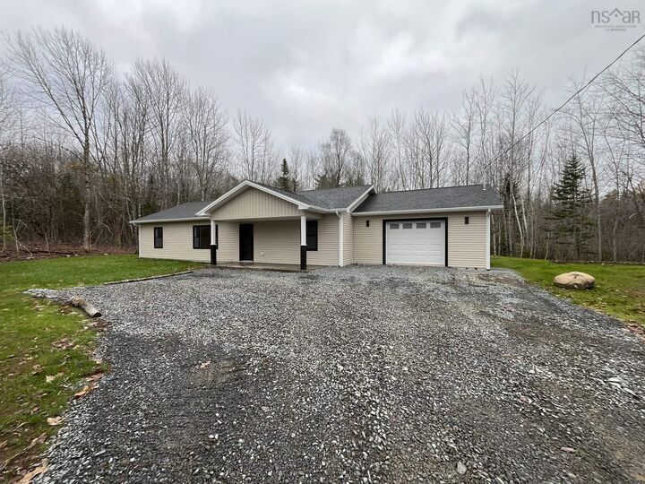 569 Lower Branch Road — photo 1