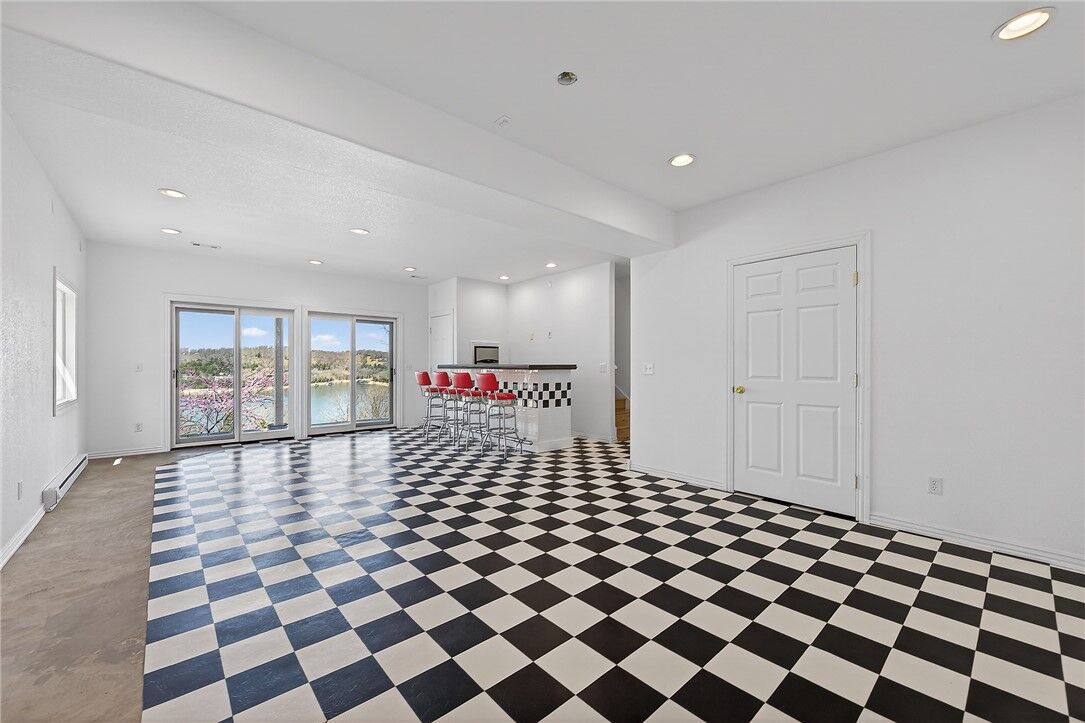 Property Photo:  8 Arkenstone  AR 72632 