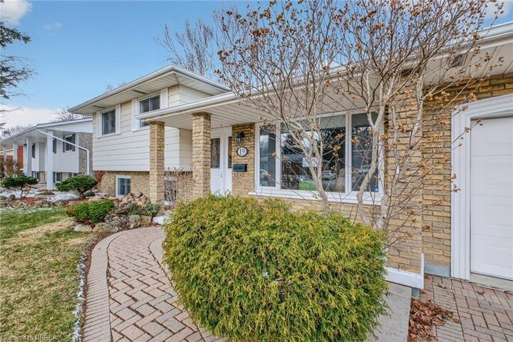 Property Photo: 19 Adams Lane ON N3Y 4P4