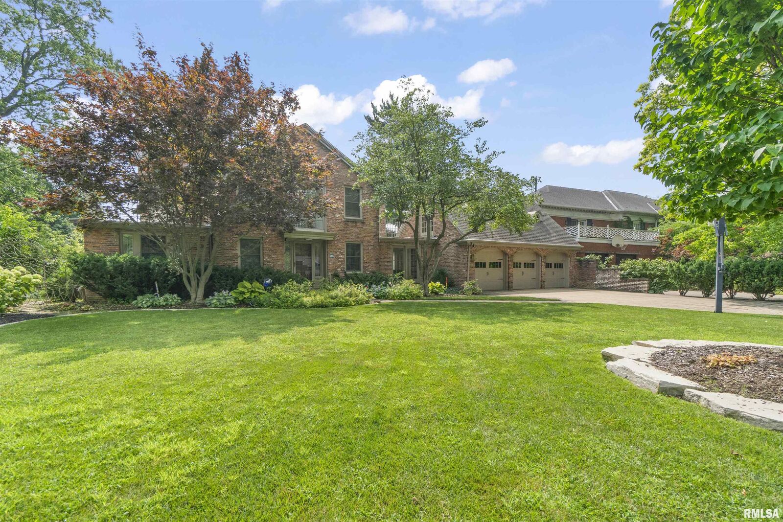 Property Photo: 5934 N Elm Lane IL 61614