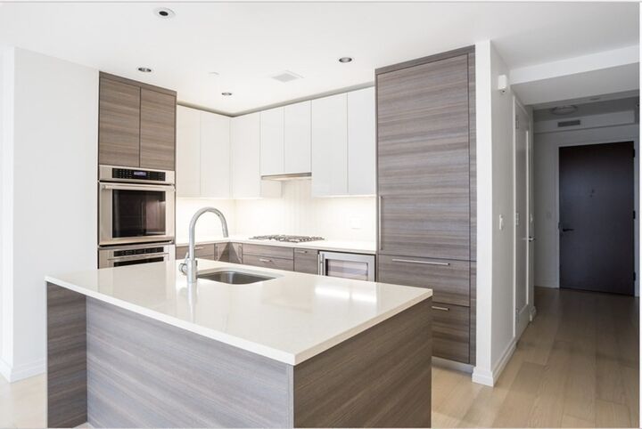 Property Photo:  1 Franklin St. 2305  MA 02110 