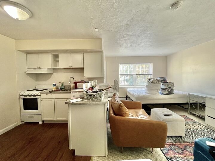 Property Photo:  34 Clark St 13  MA 02476 