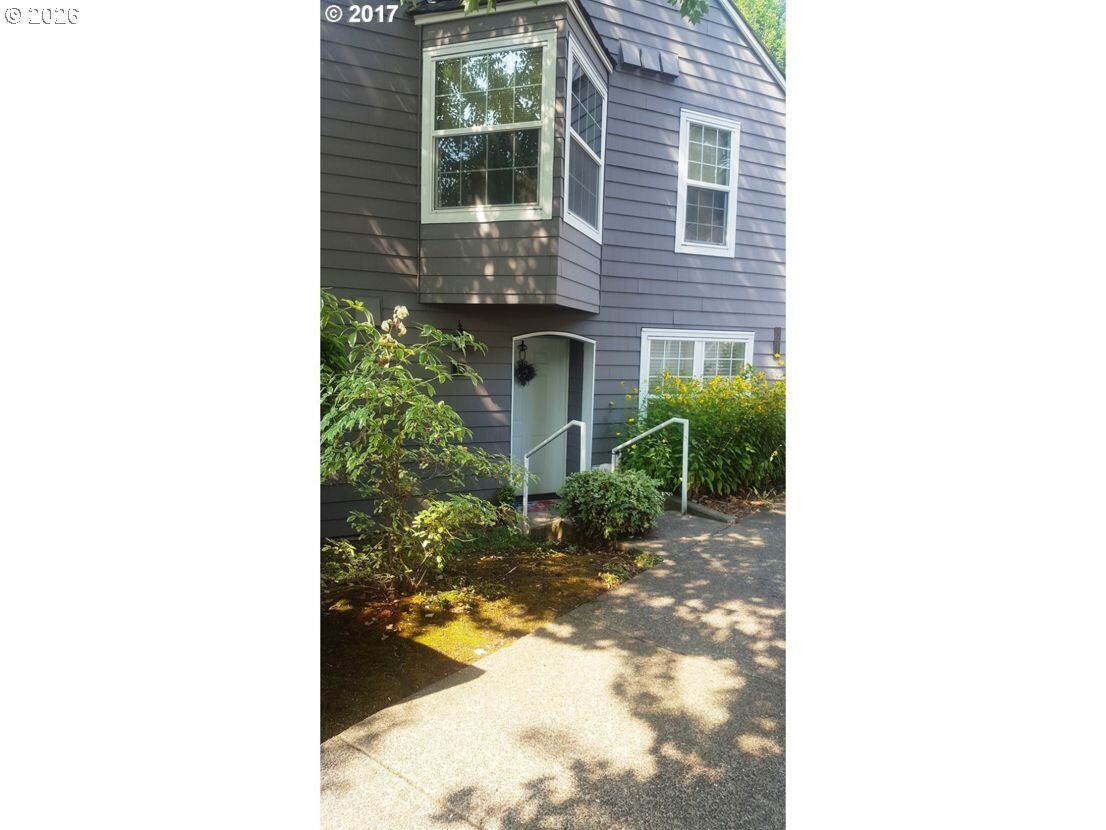 Property Photo: 8455 SW Curry Dr B OR 97070