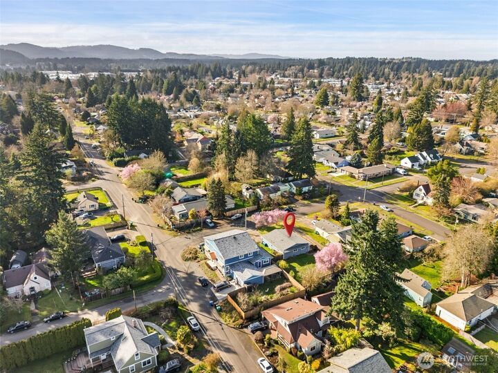 Property Photo:  716  Plymouth Street SW  WA 98502 