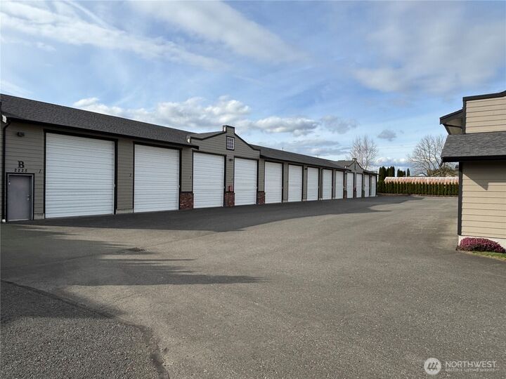 Property Photo:  2225  Mercedes Drive A-5  WA 98264 