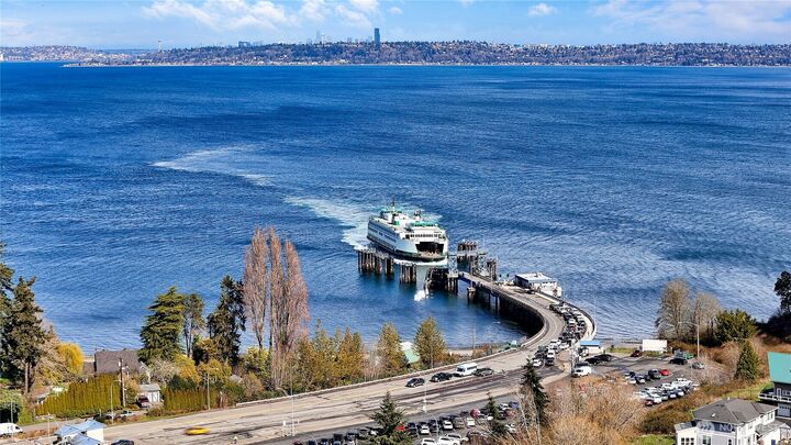 Property Photo:  11627 SE Sedgwick Road  WA 98366 