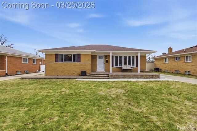 Property Photo:  31609 Summers Street  MI 48154 