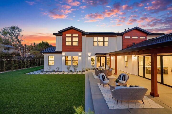 Property Photo:  401 Dallas Drive  CA 95008 