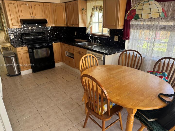 Property Photo: 9356 SW 144th Ct FL 33186