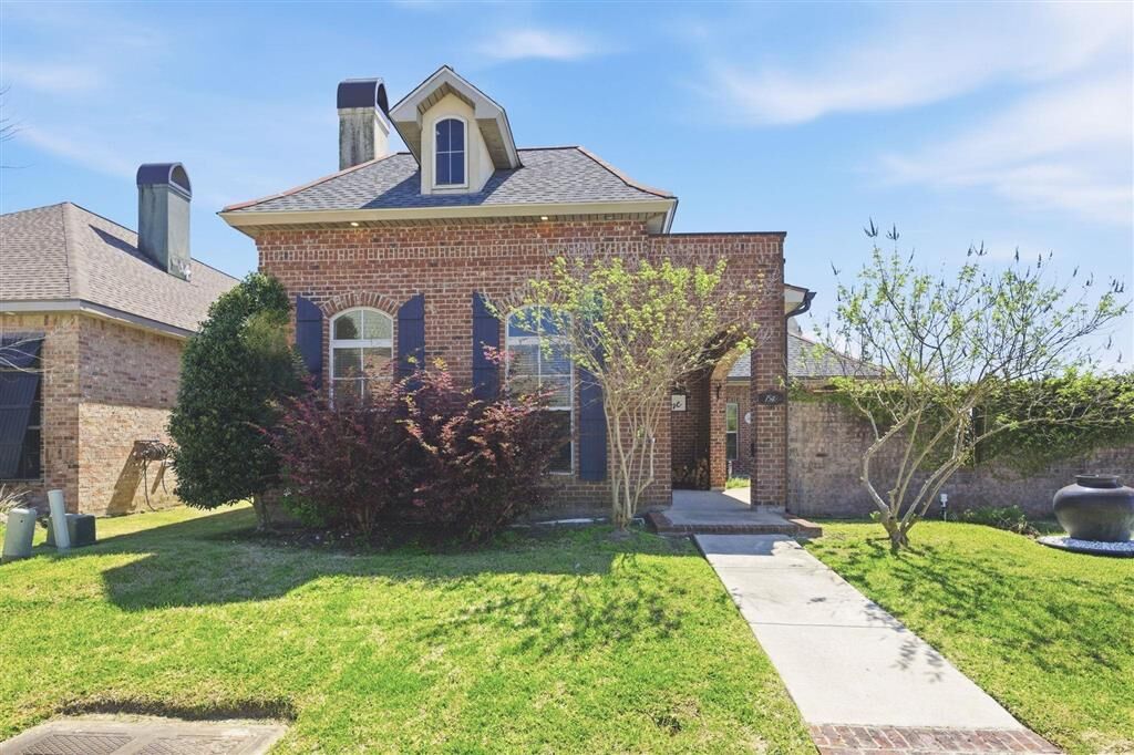 Property Photo:  1549 L'Acadie Drive  LA 70605 