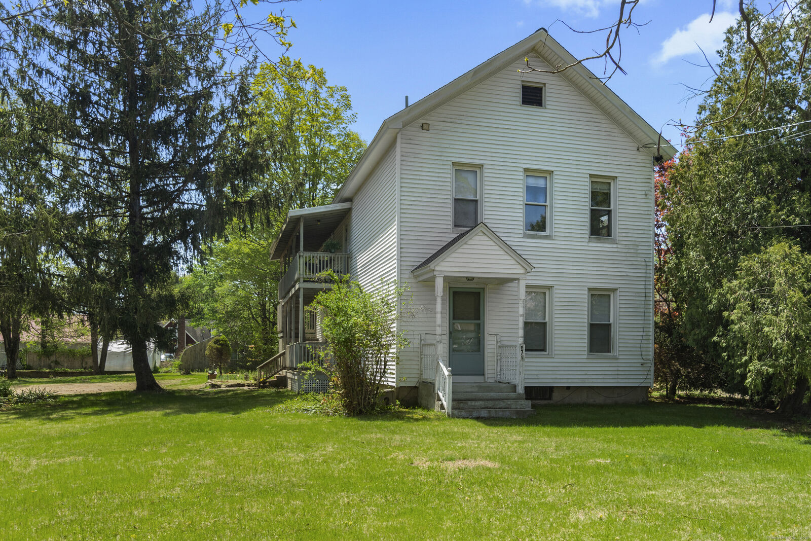 Property Photo:  671 Cornwall Avenue 1  CT 06410 