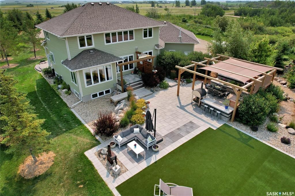 Property Photo:  110 Jasmine Drive  SK S0K 0A0 