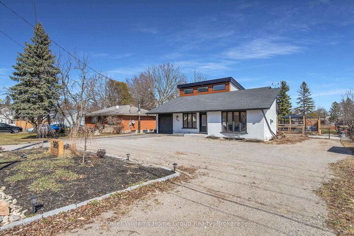 Property Photo: 989 Northfield Drive E ON N0B 1N0