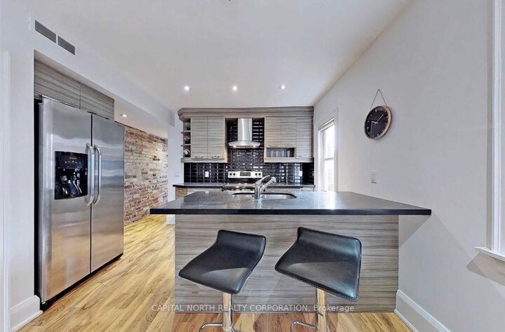 Property Photo:  4 Belle Ayre Boulevard  ON M4S 2P7 