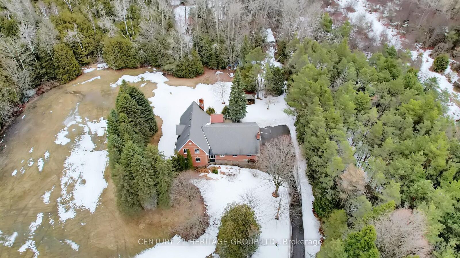 Photo de la propriété:  21455 Warden Avenue  ON L0G 1R0 