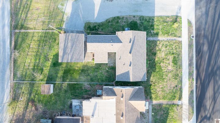 Property Photo:  2001 Washington St  KY 42003 