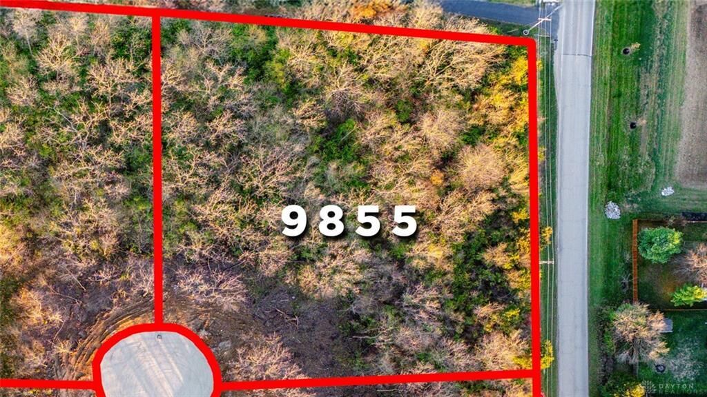 Property Photo:  1798 Fawnwood Court  OH 45324 