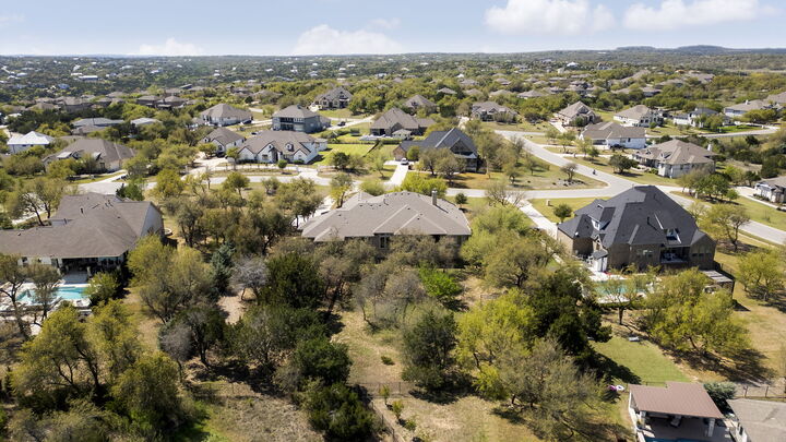 Property Photo:  9709 Avion Cove  TX 78620 