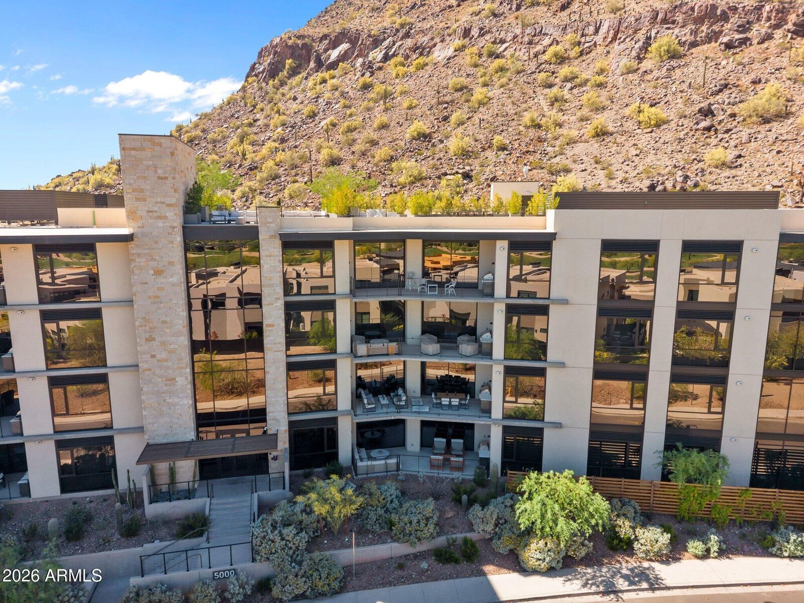 Property Photo:  5000 N Camelback Ridge Drive 208  AZ 85251 