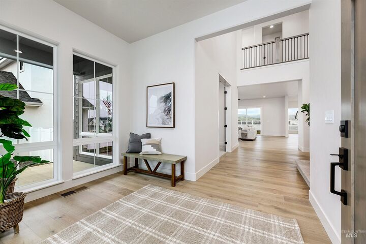 Property Photo: 2901 E Mardia St ID 83642