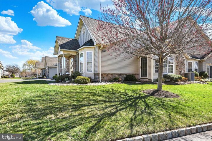 Property Photo:  240 Shady Brook Drive 270  PA 19047 