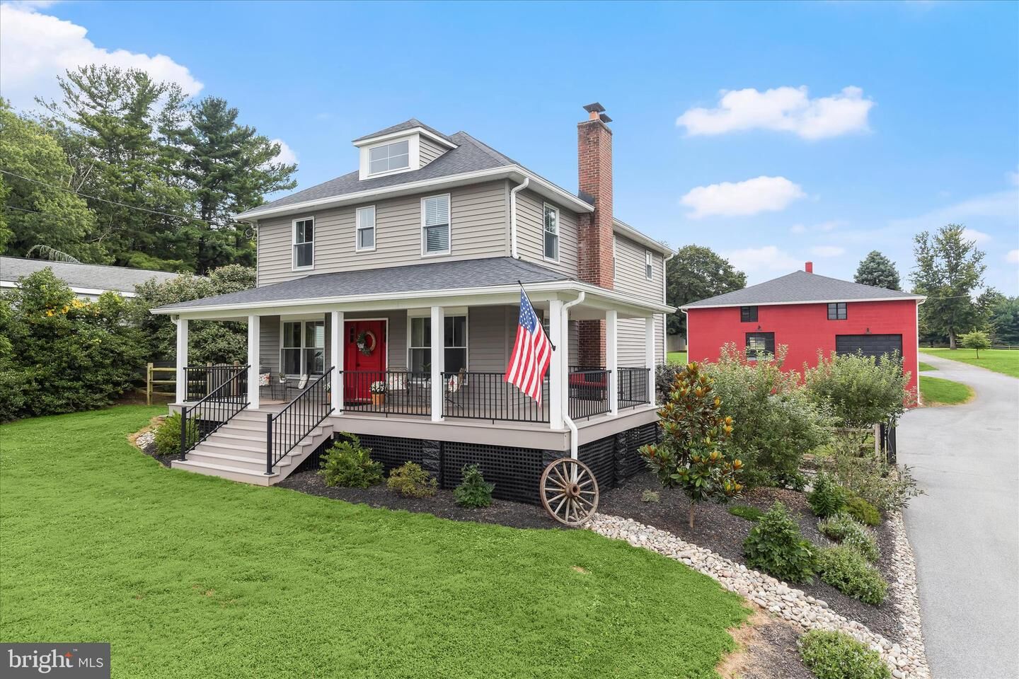 Property Photo:  16645 Frederick Road  MD 21771 