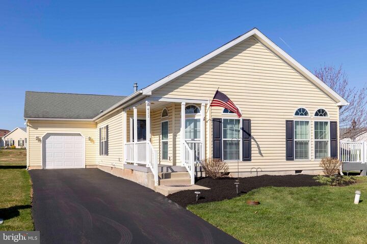 Property Photo:  411 Dandelion Drive  PA 19422 