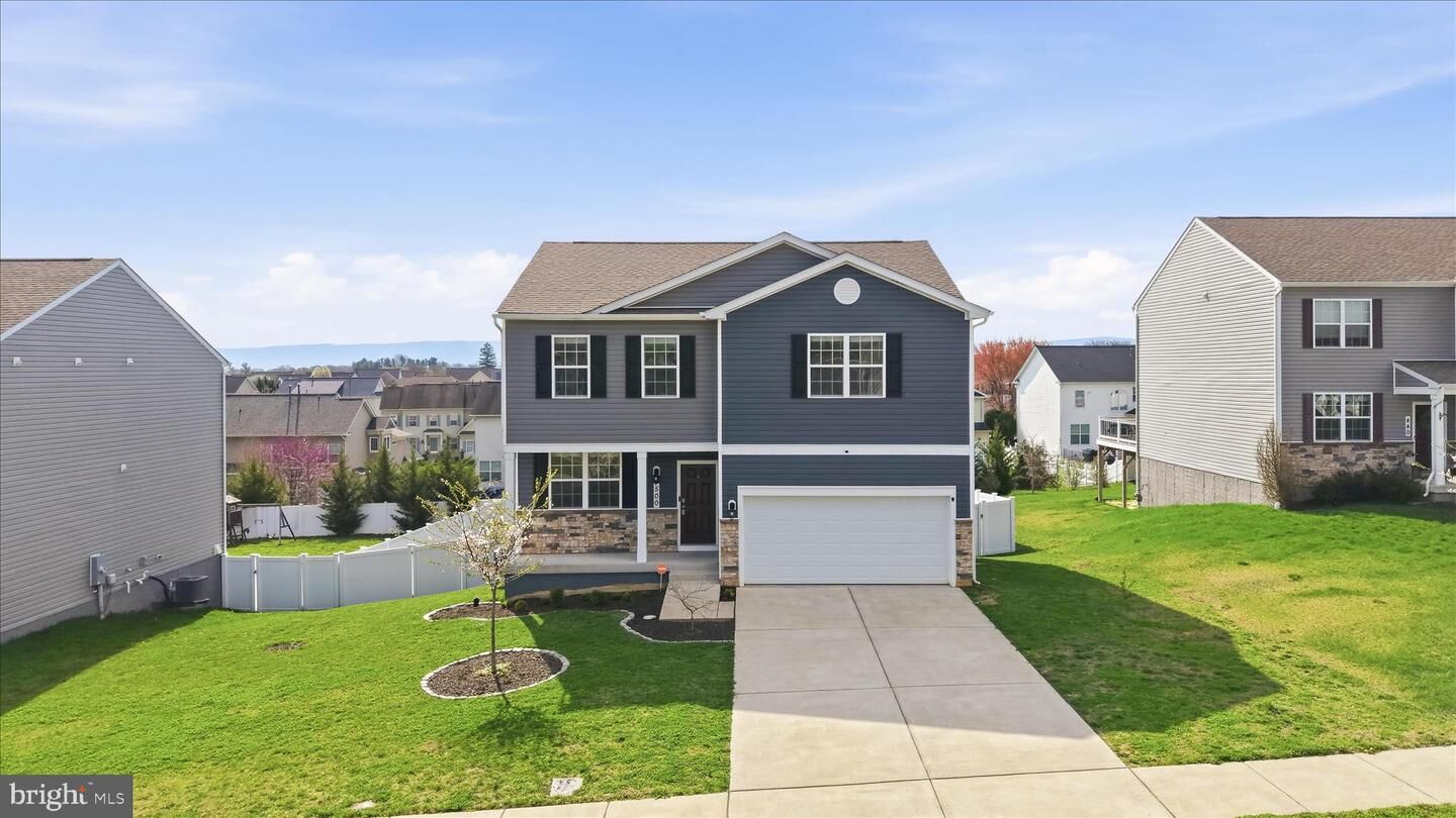 Property Photo: 500 Weeks Court VA 22611