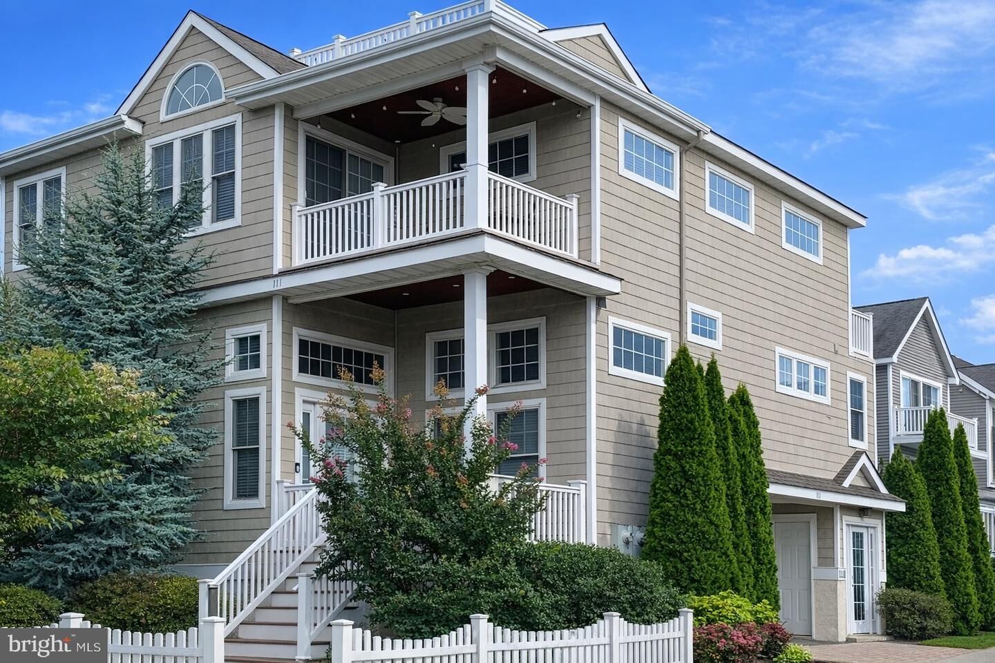 Property Photo:  111 Atlantic Avenue 2nd Floor  NJ 08226 