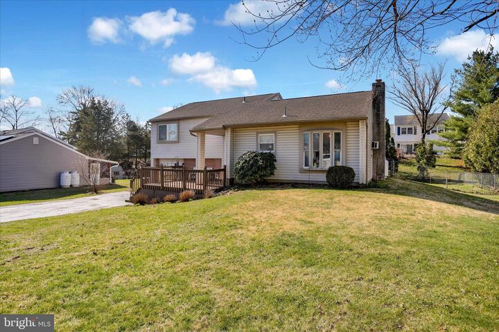 Property Photo:  6104 Jefferson Drive  PA 19606 