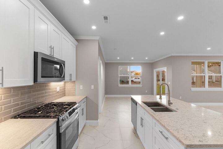 Property Photo: 600 Table Rock Court SC 29579