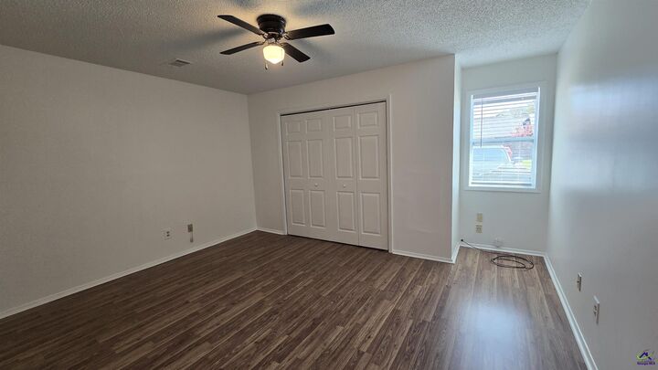 Property Photo:  313 Westcliff Center  GA 31093 