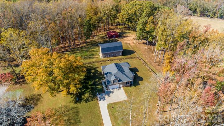 Property Photo:  1579 Jennings Road  NC 28625 