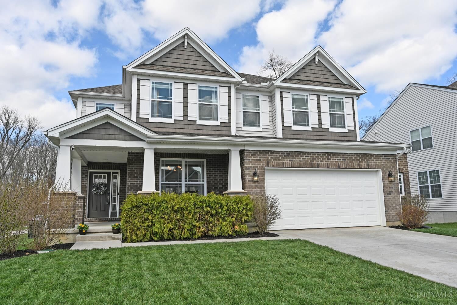 Property Photo:  1296 Autumn Run Drive  OH 45039 