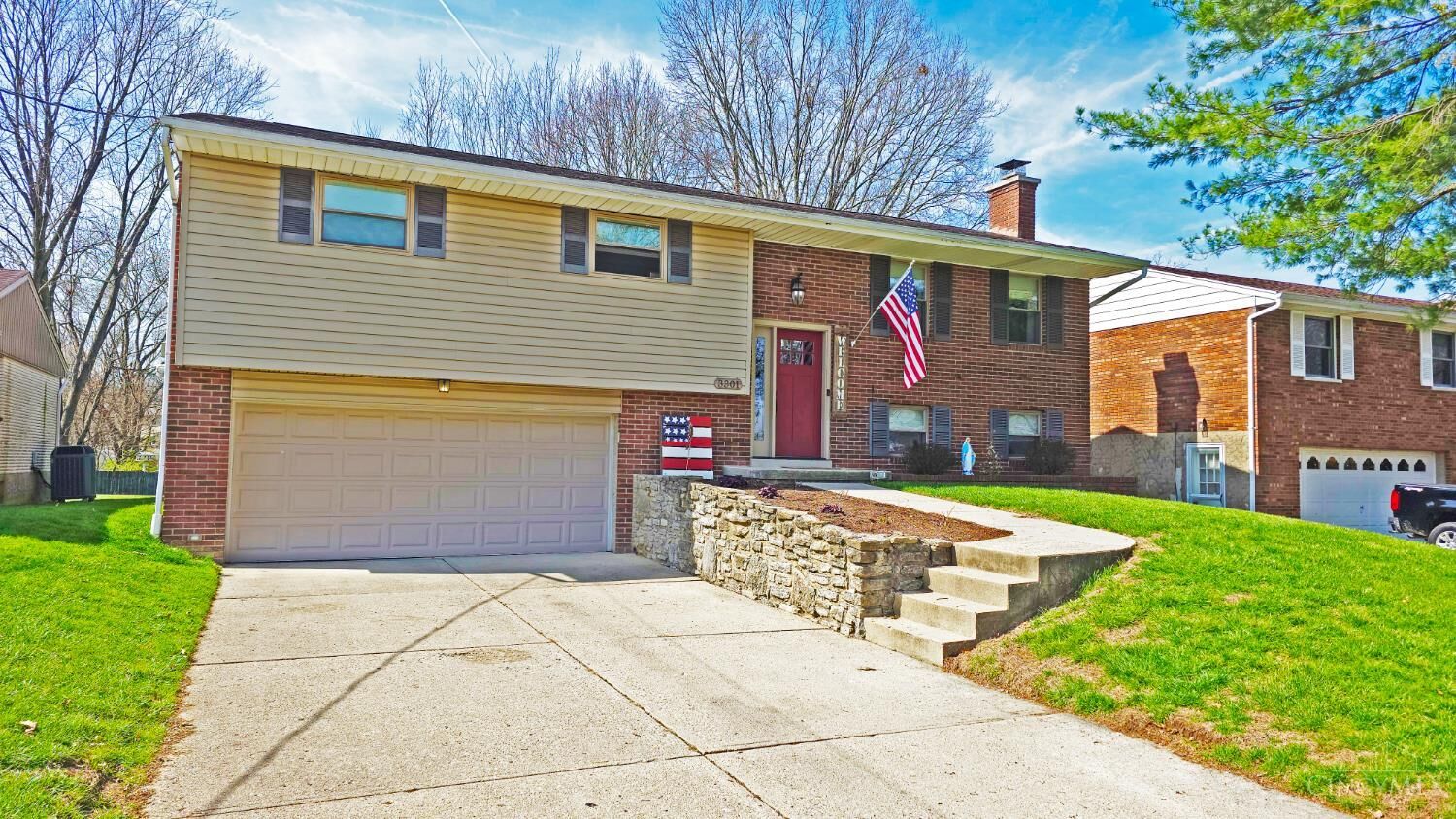 Property Photo:  3301 Linsan Drive  OH 45239 