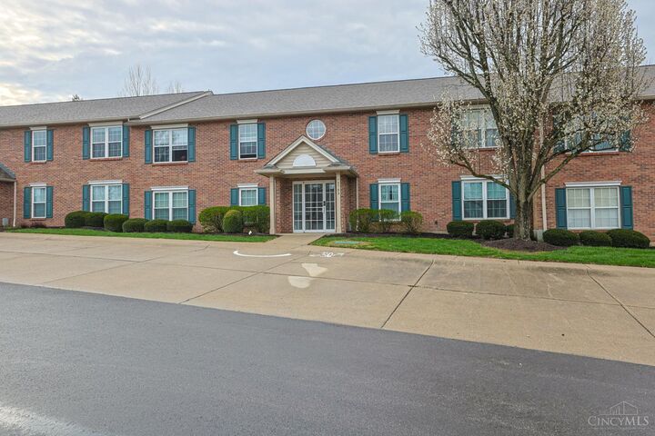 Property Photo:  3703 W Galbraith Road  OH 45247 