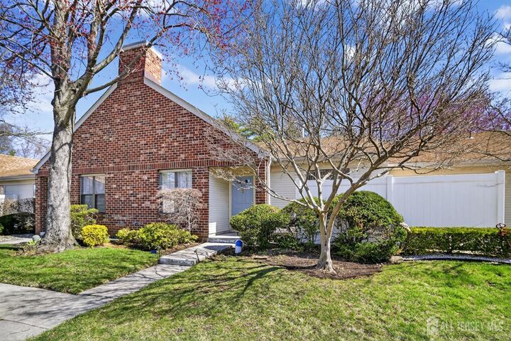 Property Photo:  334 Wycoff Way  NJ 08816 