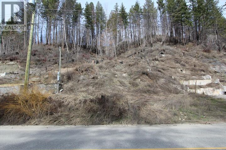 5183 Squilax Anglemont Road — photo 1