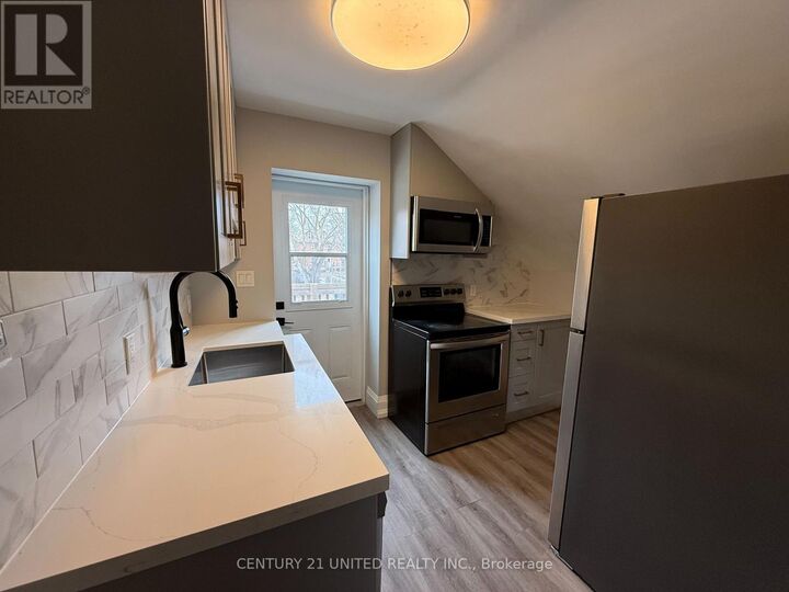 Property Photo:  468 Bolivar Street A  ON K9J 4R4 