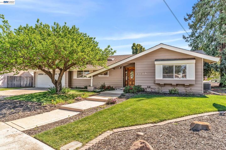 Property Photo: 9459 Broadmoor Dr CA 94583