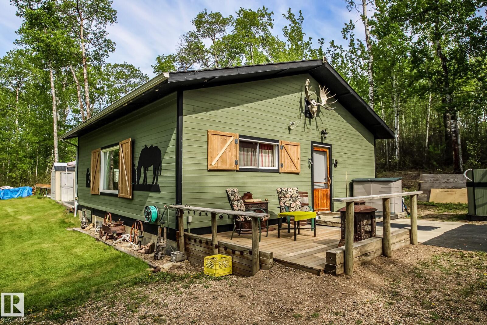 Property Photo:  116 58532 Rng Rd 113  AB T0A 3A0 
