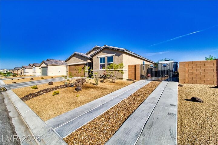 Property Photo: 3574 East Umatilla Avenue NV 89061