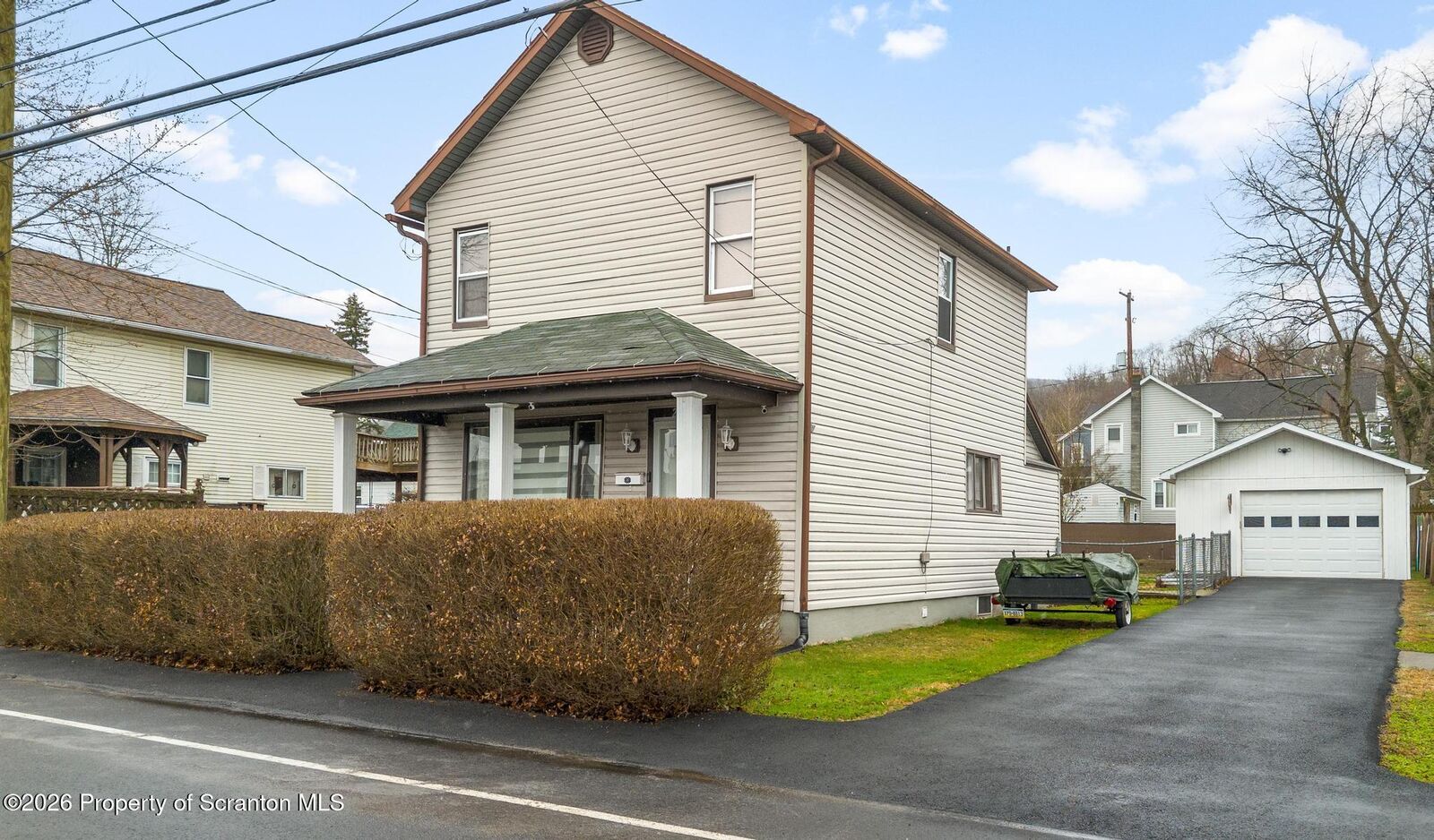 Property Photo:  205 Depew Avenue  PA 18433 