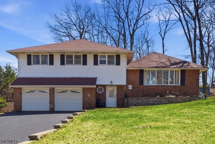 Property Photo:  36 Esther Dr  NJ 07422 