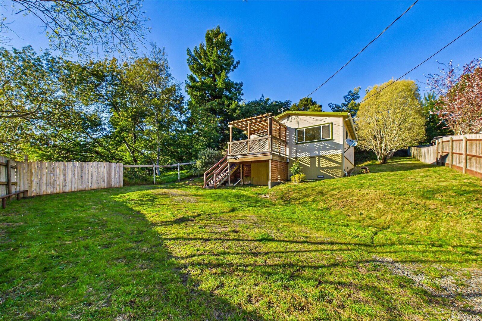 Property Photo: 887 Fernbridge Drive CA 95540