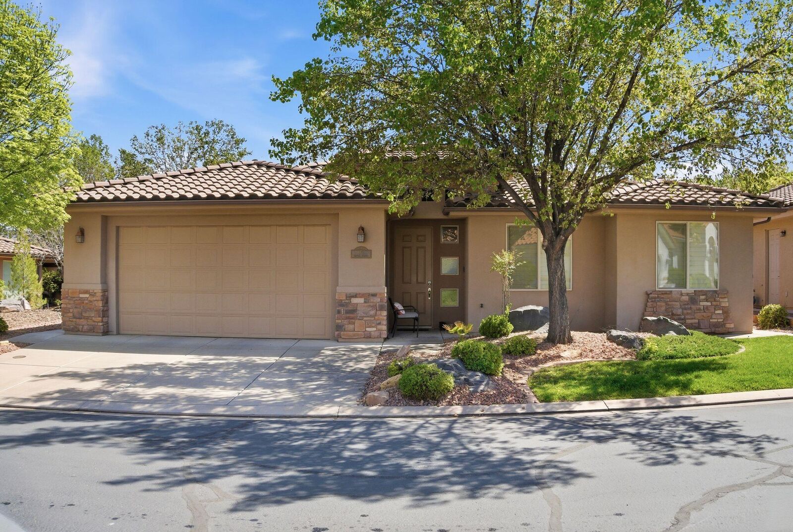 Property Photo: 145 Crystal Lakes Dr #119 UT 84770