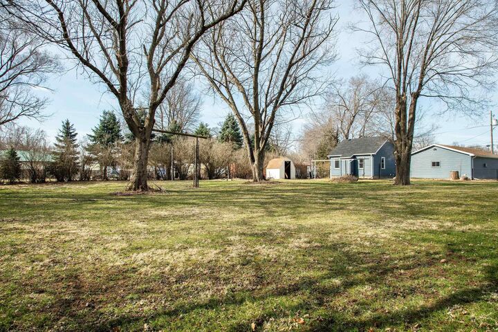 Property Photo:  815 Fox Avenue  IA 50707 