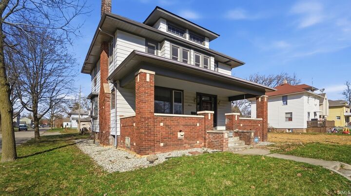 Property Photo:  3030 Central Drive  IN 46806-3825 